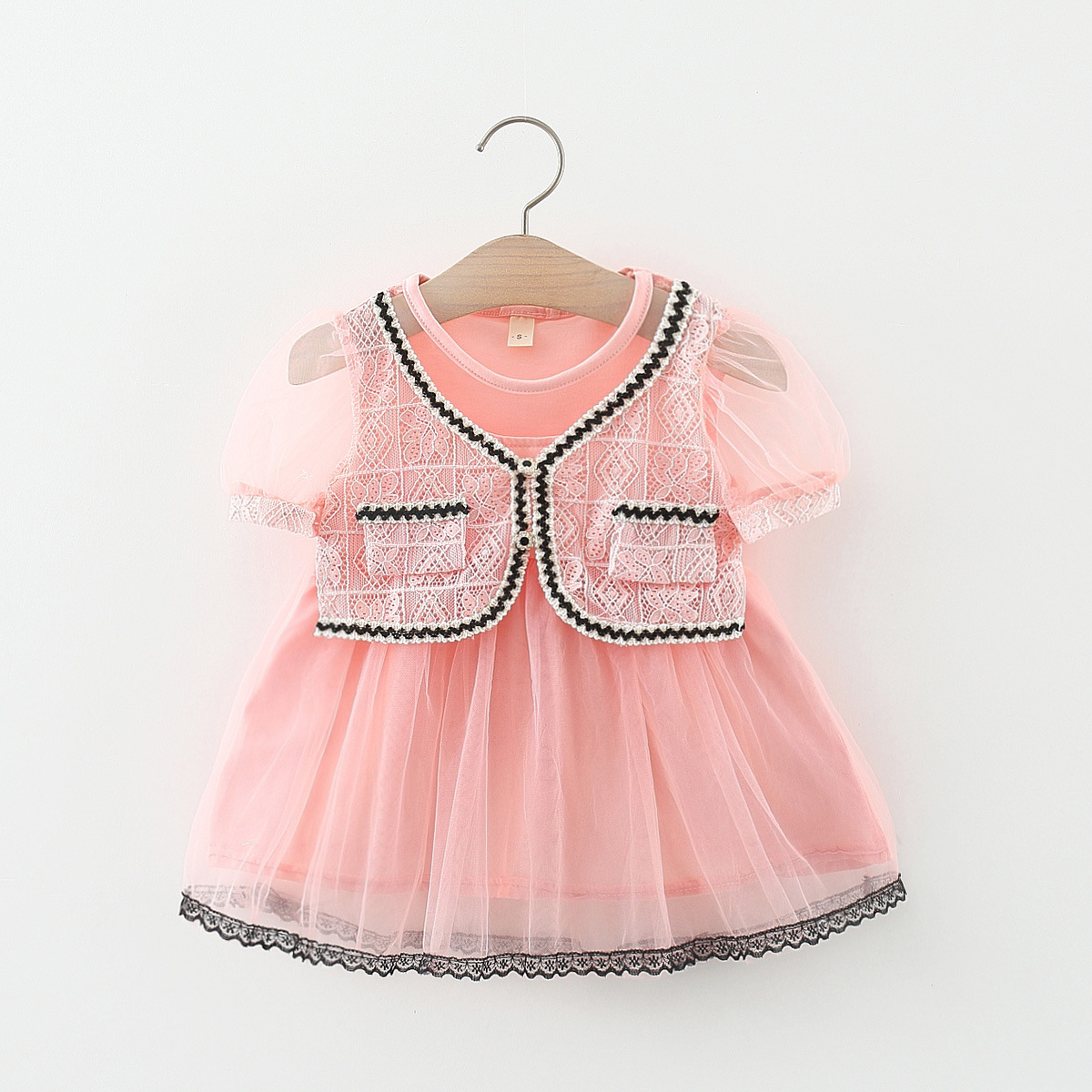 Girls' small fragrant dress